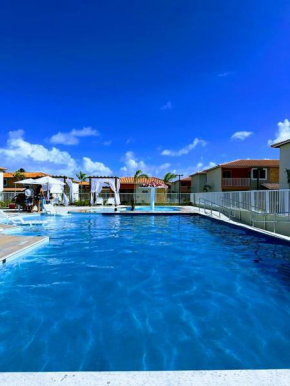 Ap 2 quartos tipo resort a passos da praia da barra